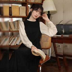 Coreano a maniche lunghe in bianco e nero dimagrante abito di media lunghezza comodo e Casual abito tinta unita - Product Image 2