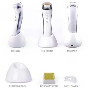 Masseur facial portable à microcourant RF <span class=keywords><strong>pour</strong></span> raffermir la peau, la resserrer et lutter contre le vieillissement, appareil de traitement facial - Product Image 3