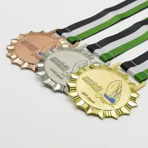 Pabrik lembut Enamel terukir Sepuh emas perak tembaga seng campuran maritim Club olahraga sesuai medali logo 3D