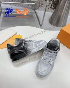 Baskets de marque célèbre, confortables, décontractées, pour la course et la marche en extérieur, couleur dégradée, qualité originale lvs - Product Image 3