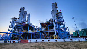 Kohle-zu-Ethylenglykol-Zusatzprodukt Dimethylcarbonat-Rückgewinnungsanlage Destillationsturm Verdampfungsanlage - Product Image 6