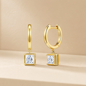 Boucles d'oreilles pendantes classiques carrées en moissanite 5,5 mm, testées au diamant, en argent S925 plaqué or 18 carats, couleur D, pureté VVS, pour femme - Product Image 1