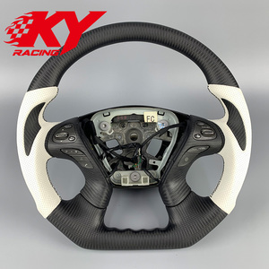 Volante Deportivo Personalizado de Fibra de Carbono Mate para Infiniti M25 M35 M37 M56 Q50 Q60 Q70 Q70s Q70L G37 G37X G25 G35 - Product Image 1