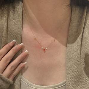 <b>Vintage</b> <b>French</b> Retro Light Jewelry S925 Pure Silver Clear White Crystal Necklace with Pig Nose Collarbone Chain - Product Image 1