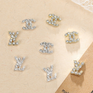Oferta Especial: 10 Piezas/Bolsa de Accesorios de Diamantes para Uñas, Adornos de Metal Brillante en 3D, Cristales de Lujo, Dijes de Diseño para Uñas, para Decoración de Uñas DIY - Product Image 1