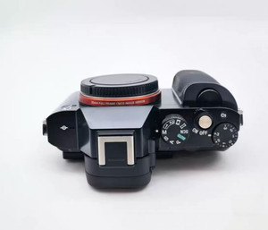 ราคาดี กล้องมิเรอร์เลส A7S ฟูลเฟรม มือสอง ความละเอียด 12.2MP  ISO สูงสุด 409600 ของแท้ ถ่ายภาพในที่แสงน้อยได้ดีเยี่ยม - Product Image 2