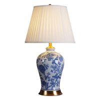 Table de chevet rétro asiatique en céramique bleu clair et blanc porcelaine ABS classique européen pour chambres à coucher à usage domestique