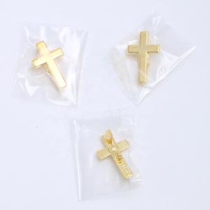 เข็มกลัดรูปไม้กางเขนสีทองสำหรับชาวคริสต์ - Product Image 4