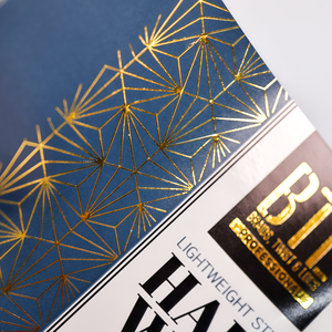 Etiquetas Ecológicas Personalizadas Directas de Fábrica |   Materiales Degradables con Lámina Dorada y Relieve UV 3D para una Marca Sostenible - Product Image 1