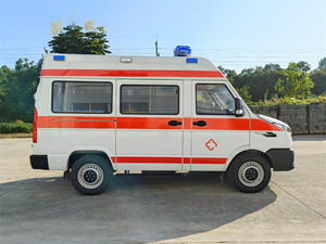 Meilleur rapport qualité-prix IVECOO 4X2/4X4 Ambulance médicale diesel pour les opérations de santé et de sauvetage - Product Image 3