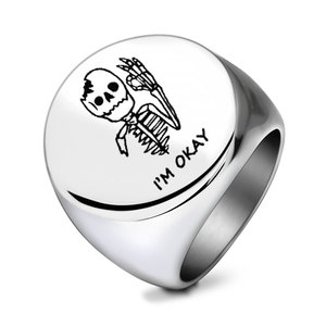 Anillo Esqueleto de 22MM, Acero Dorado Pulido, Grabado Láser 'I'M OKAY', Anillo de Moda para Hombre, Regalo - Product Image 5