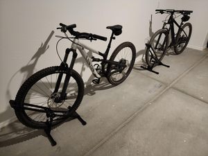 Vente en gros <span class=keywords><strong>support</strong></span> portable en métal en acier <span class=keywords><strong>pour</strong></span> vélo <span class=keywords><strong>support</strong></span> de rangement intérieur pliable <span class=keywords><strong>pour</strong></span> vtt porte-pneus <span class=keywords><strong>pour</strong></span> vélo de garage d'<span class=keywords><strong>appartement</strong></span> - Product Image 6