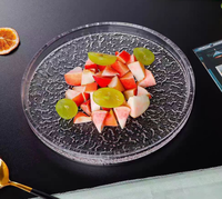 Assiette en verre peu profonde à motif uni, durable, écologique, de qualité alimentaire, moderne, simple, minimaliste, pour desserts et café