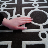 Tapis fait main en laine/soie, entretien facile, motif géométrique noir tufté, résistant aux taches, antidérapant, à poils épais, pour un intérieur moderne
