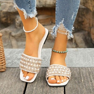 Dép xỏ ngón kim cương màu vuông mới Yun - Product Image 3