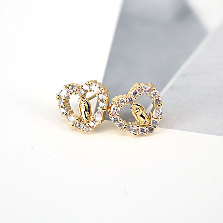 #8 heart ,gold plated