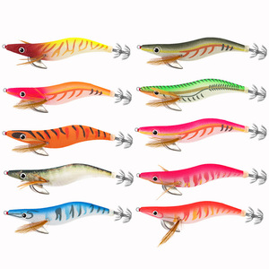 Nuova Esca <span class=keywords><strong>Artificiale</strong></span> <span class=keywords><strong>in</strong></span> Legno Stampato per Gamberetti e Calamari 19g/15g Affondamento Lento per <span class=keywords><strong>Pesca</strong></span> <span class=keywords><strong>in</strong></span> <span class=keywords><strong>Mare</strong></span> Luminosa <span class=keywords><strong>con</strong></span> Ami - Product Image 1