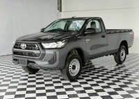 D'occasion 2024 2025 Toyota-Hilux Single Cab Pick up truck 4WD avec sièges en cuir RHD LHD Avec faible kilométrage