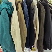 W12 Vente en gros de vestes d'hiver d'occasion pour hommes, manteaux décontractés usagés pour adultes, tailles mixtes, balle de 30 kg, haute qualité