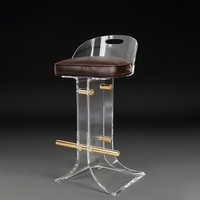 Tabouret de bar moderne en acrylique transparent avec coussin en cuir, dossier et repose-pieds en acier inoxydable doré pour bar à domicile ou salon