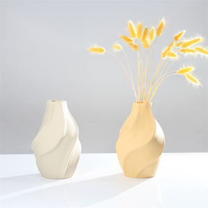 Commercio all'ingrosso a buon mercato design a spirale argilla <span class=keywords><strong>ceramica</strong></span> opaca <span class=keywords><strong>orchidee</strong></span> nordiche <span class=keywords><strong>vasi</strong></span> decorazione vaso di fiori - Product Image 3