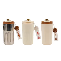 Mug à café isotherme moderne en acier inoxydable 12oz à double paroi avec couvercle LED intelligent anti-fuite pour la randonnée et le bureau