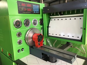 Banc d'essai diesel <span class=keywords><strong>12psb</strong></span> <span class=keywords><strong>mini</strong></span> Banc d'essai de pompe à injection de carburant diesel Testeur d'injecteur diesel - Product Image 4