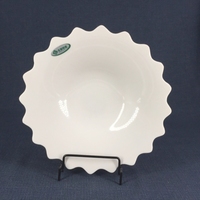 Vaisselle en plastique réutilisable de haute qualité pour restaurant, assiette à dîner en forme de fleur, assiette en mélamine à bord dentelé, assiettes de table incassables