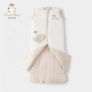 Couverture d'hiver en coton biologique <span class=keywords><strong>3</strong></span> <span class=keywords><strong>TOG</strong></span> pour tout-petit, surdimensionné, manches détachables, jambes extensibles, sac de couchage pour bébé - Product Image 4