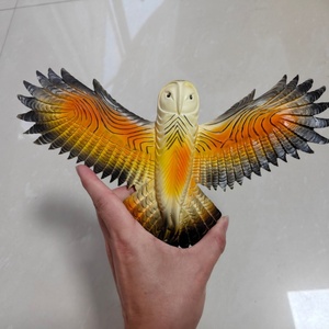 Figurine murale en résine Hibou de grange à ailes déployées, Décoration murale, Figurine animale, Décoration de jardin, Artisanat d'art animalier, Ornement intérieur/extérieur, Cadeau - Product Image 4