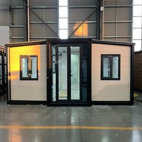 Maison conteneur préfabriquée de luxe extensible 40 pieds x 20 pieds, 4-5 chambres, design moderne, étanche, résistante aux ouragans, pour hôtel ou supermarché