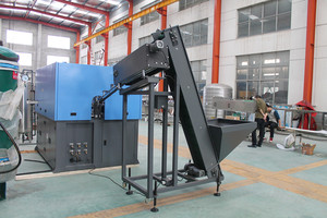 省エネ自動高/低メンテナンスコストボトルブロー成形機2年保証PETプラスチック三菱PLCエアタック - Product Image 4