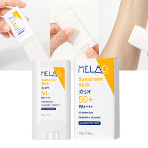Crème solaire <span class=keywords><strong>pour</strong></span> peaux grasses en marque privée, OEM, blanchissante, non toxique, <span class=keywords><strong>naturelle</strong></span>, imperméable, <span class=keywords><strong>pour</strong></span> le <span class=keywords><strong>visage</strong></span> et le corps, SPF 50, crème solaire en <span class=keywords><strong>lotion</strong></span> - Product Image 4