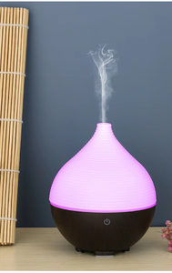 Meilleure vente <span class=keywords><strong>diffuseur</strong></span> d'<span class=keywords><strong>huiles</strong></span> <span class=keywords><strong>essentielles</strong></span> 7 couleurs Led veilleuse USB grain de bois humidificateur d'air à ultrasons pour bureau à domicile - Product Image 2