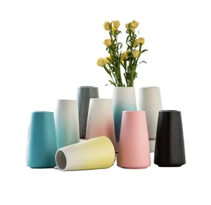 Vaso di fiori moderno del vaso del mestiere del fiore della decorazione dell'ufficio glassata Retro semplice ceramica