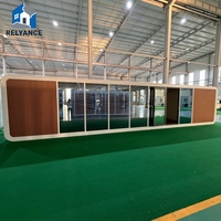 RELYANCE Cabine Apple de 40 pieds de large avec escalier en colimaçon, terrasse et mur en matériau PU, idéale pour villa, bureau, immeuble, salon, glamping