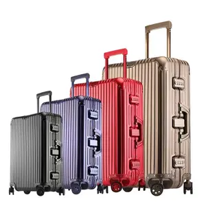 トラベルスーツケースに乗るユニバーサルホイール付きユニセックス大容量29インチトロリーバッグ用のすべてのアルミニウム-マグネシウム合金スーツケース