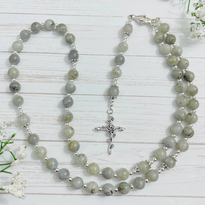 Chapelet personnalisé en perles de labradorite, bijoux catholiques, charme de Notre-Dame de Grâce, centre de table, <span class=keywords><strong>cadeau</strong></span> pour la première <span class=keywords><strong>communion</strong></span> - Product Image 2