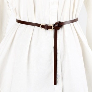 <span class=keywords><strong>Ceinture</strong></span> mince de mode simple pour femmes accessoire de petit noeud <span class=keywords><strong>sans</strong></span> trous pour <span class=keywords><strong>boucle</strong></span> en alliage de jupe et de pull - Product Image 1