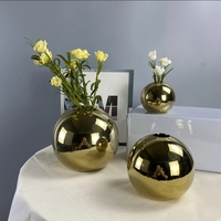 Vase à fleurs en céramique de grande taille plaqué or LUYI avec logo personnalisé, décoration de luxe pour la maison, vase blanc avec fleurs, vente en gros