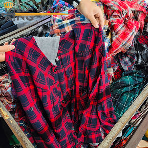 <span class=keywords><strong>เสื้อ</strong></span>ผ้าผู้ชายขายส่ง <span class=keywords><strong>เสื้อ</strong></span><span class=keywords><strong>เชิ้ต</strong></span><span class=keywords><strong>ลาย</strong></span>พิมพ์ เกรด B <span class=keywords><strong>เสื้อ</strong></span>ผ้ามือ<span class=keywords><strong>สอง</strong></span> <span class=keywords><strong>เสื้อ</strong></span><span class=keywords><strong>เชิ้ต</strong></span><span class=keywords><strong>ผู้ชาย</strong></span>ใช้แล้ว สำหรับบรรจุห่อมัดละ 45 กก. - Product Image 2