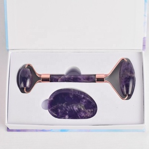 Rouleau facial <span class=keywords><strong>en</strong></span> cristal d'améthyste 100% naturel, Pierre <span class=keywords><strong>Gua</strong></span> <span class=keywords><strong>Sha</strong></span> gravée, Pierre <span class=keywords><strong>Gua</strong></span> <span class=keywords><strong>Sha</strong></span> pour le pouce, <span class=keywords><strong>En</strong></span> Purpura, Ensemble 2 <span class=keywords><strong>en</strong></span> 1 : Rouleau de <span class=keywords><strong>jade</strong></span> et <span class=keywords><strong>Gua</strong></span> <span class=keywords><strong>Sha</strong></span> - Product Image 5