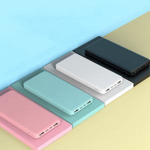 Banques d'alimentation portables en gros d'usine 10000 mAh, banques de charge avec logo personnalisé imprimé, alimentation mobile cadeau - Product Image 3