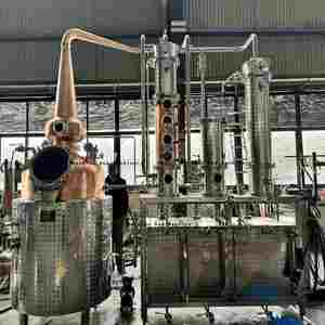 Equipo de destilería de columna de cobre para hacer whisky Hennessy, Jack Daniels Whisky, Savoy Whisky Distillery - Product Image 4