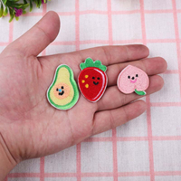 Patchs brodés autocollants mignons de dessins animés, appliques thermocollantes fruits, lettres, cœurs, fleurs pour vêtements, sacs, décoration DIY