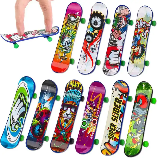 Wholesale Mini Fingerboard Colorful Plastic Skateboard with Random Pattern Mini Finger Skateboard & Bike