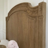 Lit double en bois massif de style rétro français avec finition en bouleau antique, lit de mariage sculpté de 1,8 m pour chambre principale