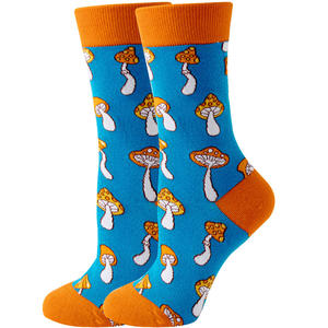 Chaussettes éclectiques en gros-Notes de <span class=keywords><strong>musique</strong></span>, Toadstools et motifs de blocs de couleurs | Chaussettes Crew fantaisie | Coffret cadeau artistique doux - Product Image 2