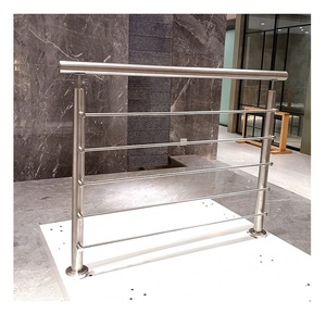 Poste de Accesorio para Barandilla de Escalera de Acero Inoxidable, Diseño de Fábrica China TAKA, para Barandilla de Tubo Metálico para Escaleras - Product Image 6