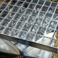 Grille de sol en acier au carbone moulé durable, cage à pigeons de course, grille anti-corrosion, certifiée ISO9001, moderne